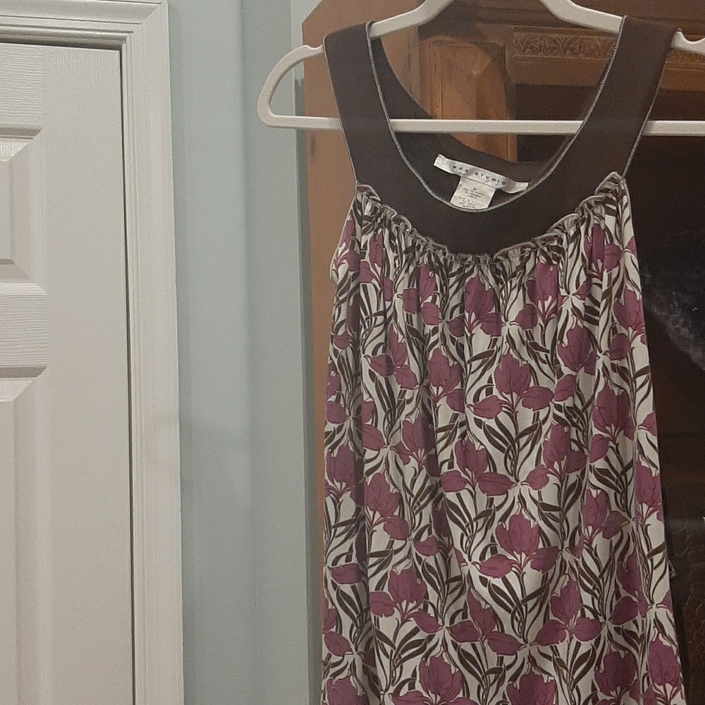 Sleeveless Top